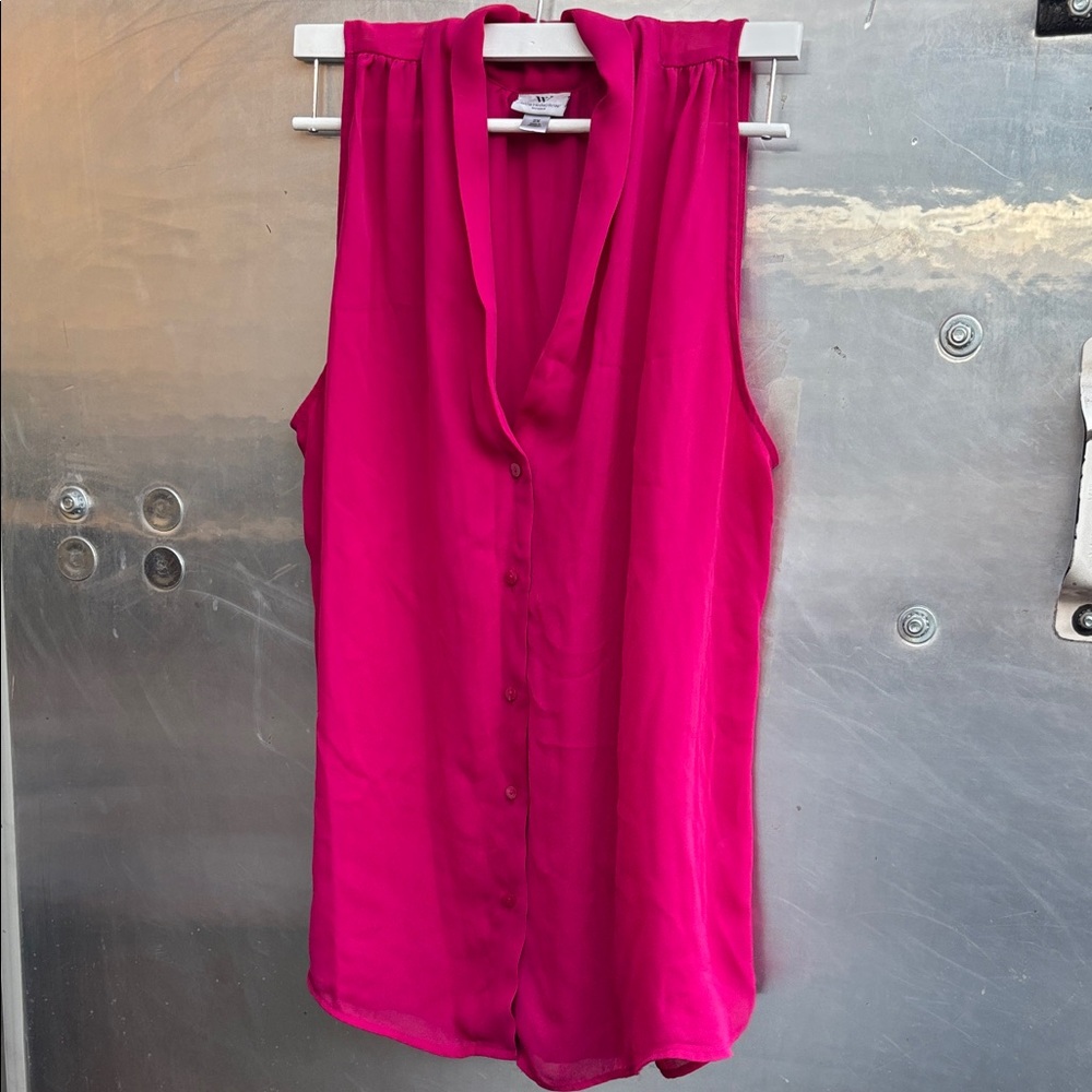 Worthington Sleeveless Button-Front Blouse in Hot Pink